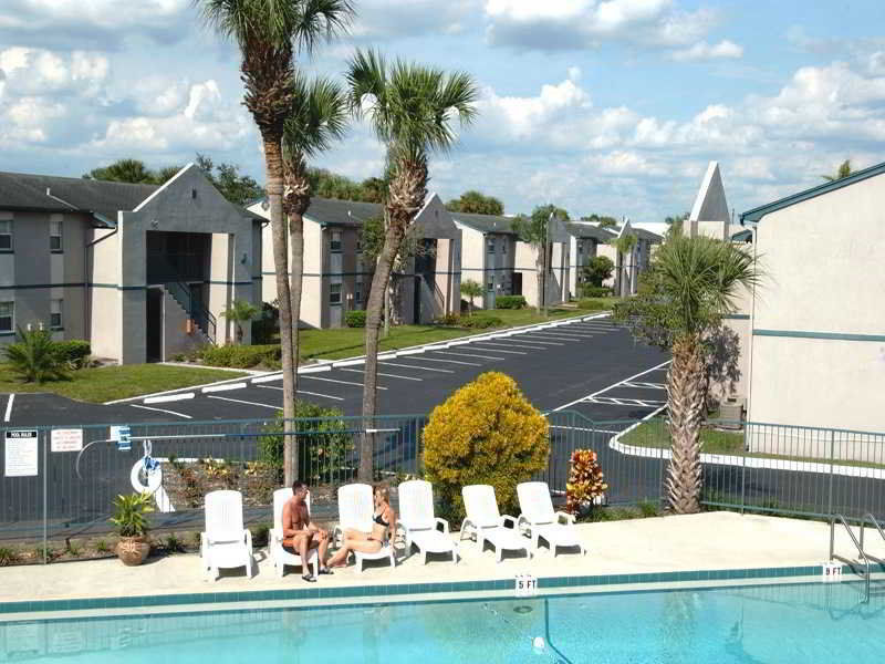 Super 8 By Wyndham Kissimmee Motel Exterior photo